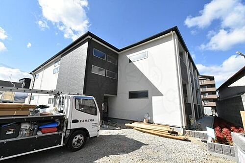 大阪府和泉市伯太町１丁目 2階建 築5年10ヶ月