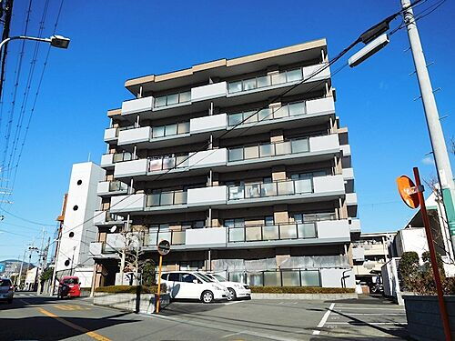 大阪府高槻市真上町１丁目 賃貸マンション