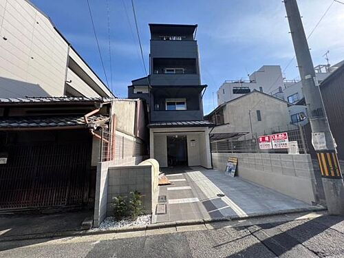 フラッティ千本二本松町