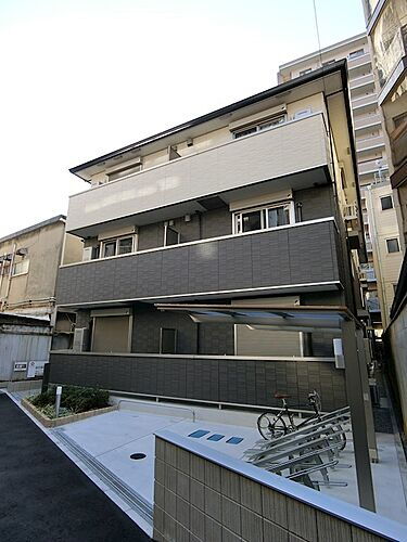 大阪府大阪市北区菅栄町 3階建 築5年