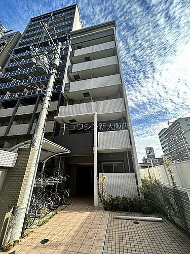 大阪府大阪市淀川区西中島６丁目 7階建 築13年6ヶ月