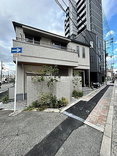 大阪府大阪市東淀川区豊新５丁目 2階建 築2年4ヶ月