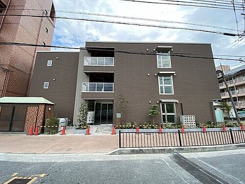 大阪府吹田市岸部南２丁目 築2年3ヶ月 3階建
