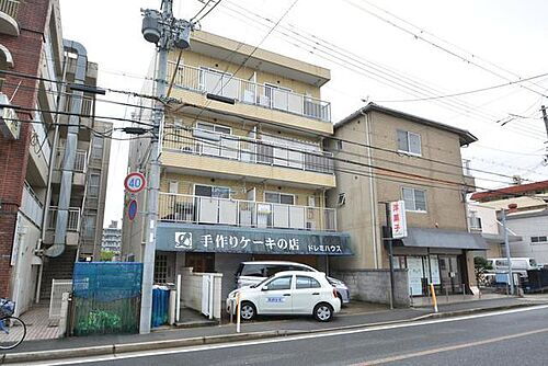 兵庫県尼崎市猪名寺２丁目 賃貸マンション