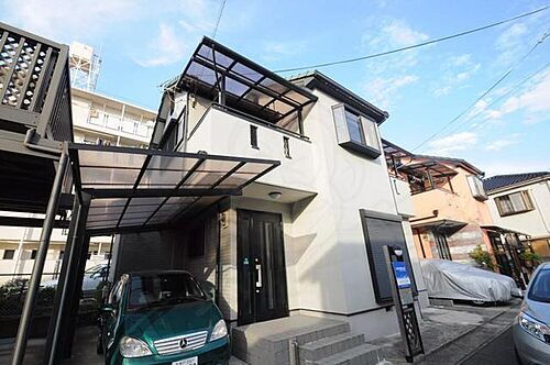 兵庫県伊丹市南野北６丁目 2階建