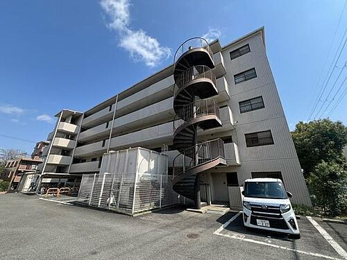 大阪府枚方市香里ケ丘９丁目 築35年6ヶ月 5階建