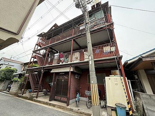 大阪府大阪市淀川区三津屋中２丁目 3階建 築42年2ヶ月