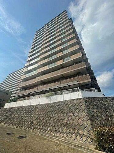 大阪府吹田市新芦屋下 17階建 築21年10ヶ月
