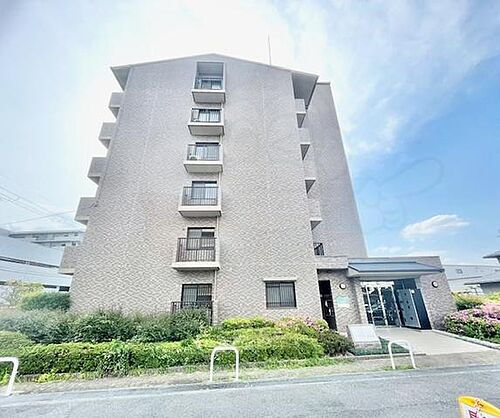 大阪府茨木市東太田３丁目 築28年9ヶ月 6階建