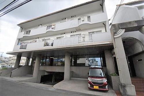 大阪府吹田市岸部南２丁目 4階建 築31年7ヶ月