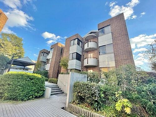 大阪府茨木市南春日丘２丁目 3階建 築35年8ヶ月