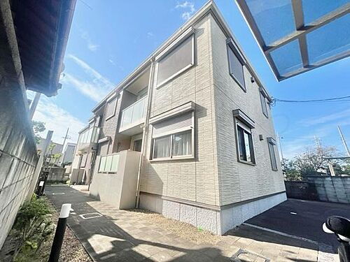 大阪府茨木市沢良宜西３丁目 2階建 築10年10ヶ月