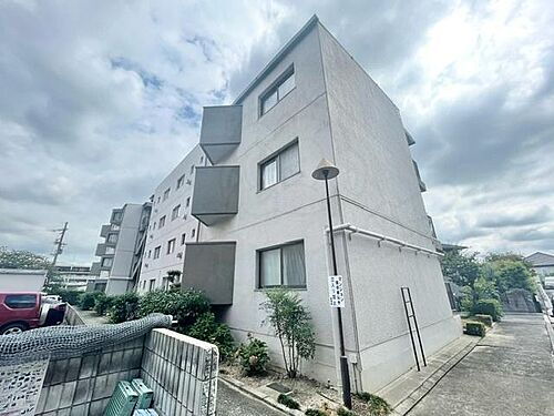 大阪府吹田市千里丘西 築47年8ヶ月 4階建