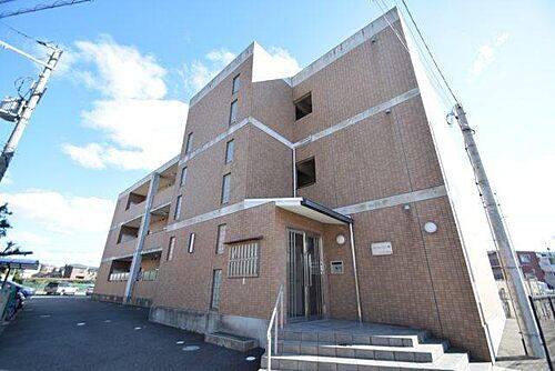 大阪府茨木市春日３丁目 築20年4ヶ月 3階建