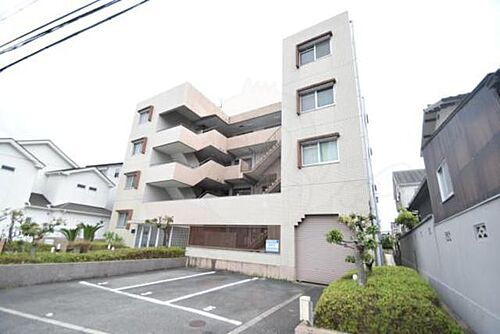 大阪府茨木市郡３丁目 築38年3ヶ月 4階建