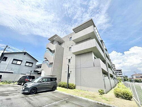 大阪府茨木市星見町 4階建 築11年9ヶ月