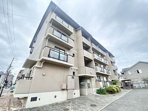 大阪府茨木市中村町 築34年9ヶ月 4階建