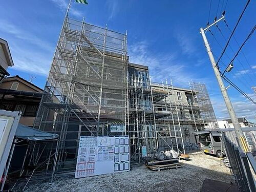 大阪府堺市西区北条町１丁 3階建
