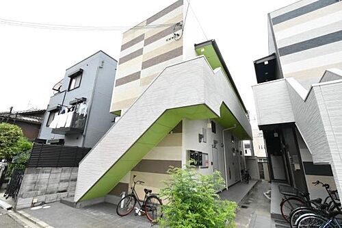 大阪府堺市西区鳳西町１丁 築13年4ヶ月 2階建