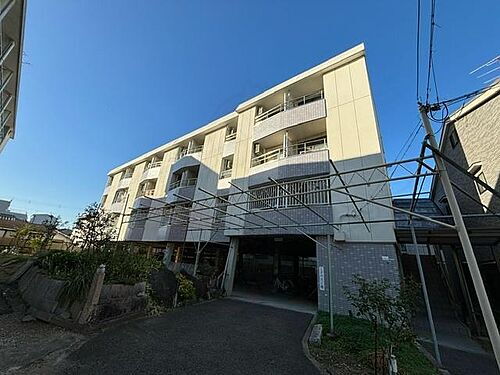 大阪府堺市北区中百舌鳥町５丁 賃貸マンション