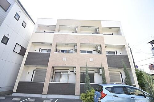 大阪府堺市西区浜寺石津町中３丁 築13年4ヶ月 3階建