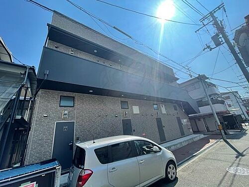 大阪府堺市堺区香ヶ丘町１丁 2階建