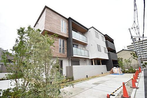 大阪府堺市北区南長尾町２丁 3階建 築4年2ヶ月