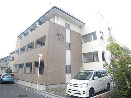 大阪府堺市西区鳳東町７丁 築15年2ヶ月 3階建