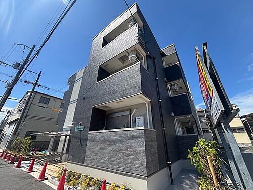 大阪府堺市堺区南清水町２丁 築1年未満 3階建