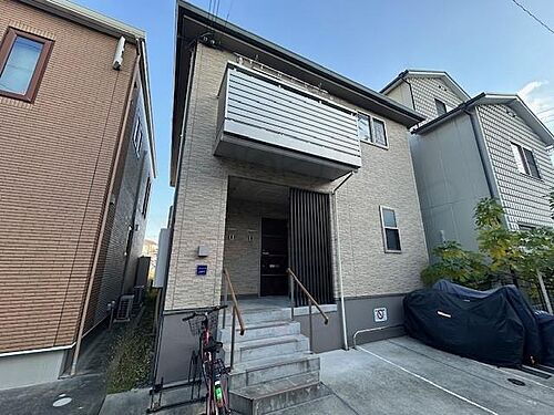 大阪府堺市堺区海山町１丁 築8年9ヶ月 2階建