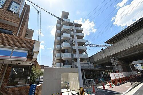 大阪府堺市堺区三宝町１丁 賃貸マンション