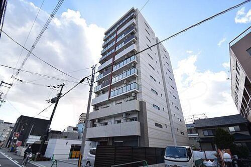 大阪府堺市堺区綾之町西１丁 築5年10ヶ月 11階建