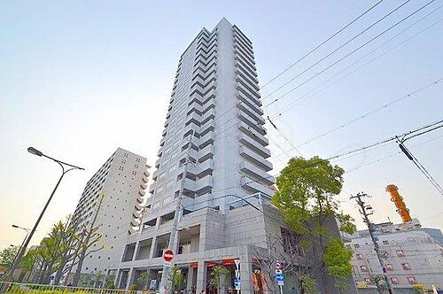 大阪府大阪市淀川区十三東１丁目 賃貸マンション