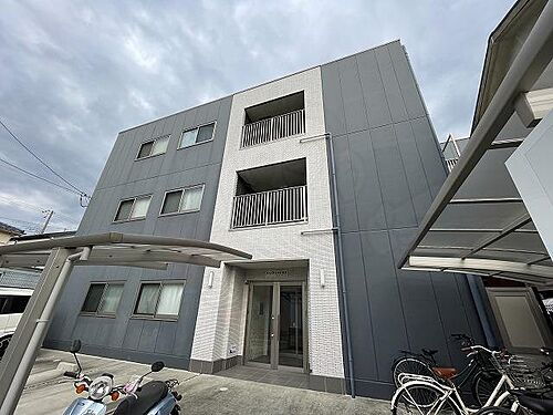 兵庫県尼崎市金楽寺町２丁目 3階建 築8年1ヶ月