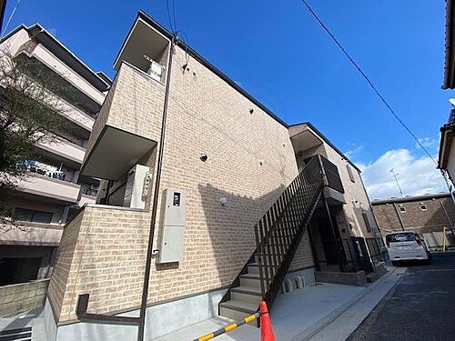 ロイヤルホーム石津