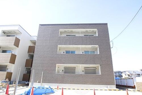 大阪府堺市北区中長尾町１丁 3階建 築5年3ヶ月