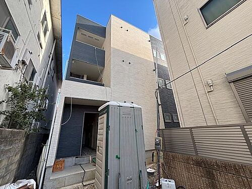 大阪府堺市西区浜寺諏訪森町中３丁 賃貸アパート