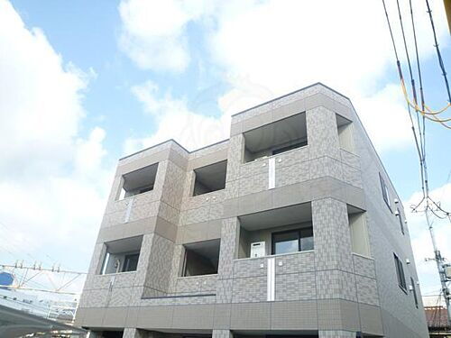 大阪府堺市堺区榎元町２丁 3階建 築10年11ヶ月