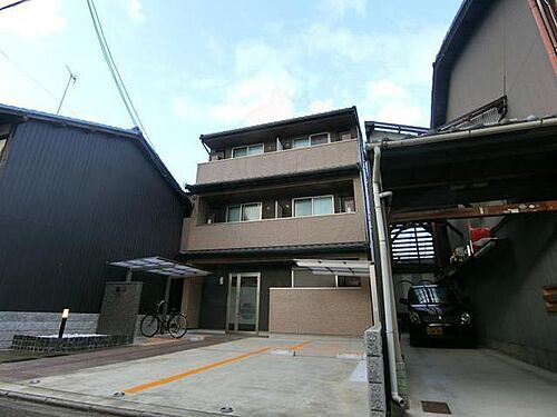 京都府京都市中京区西ノ京式部町 賃貸アパート