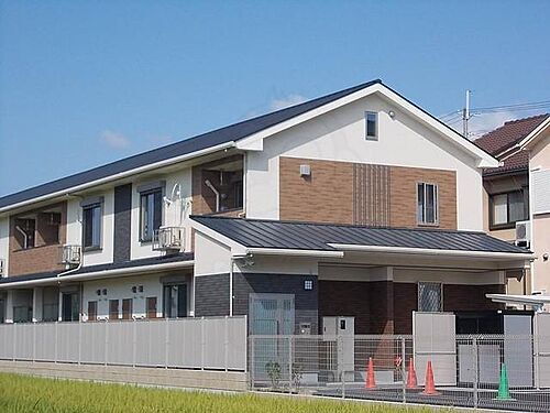京都府京都市伏見区羽束師菱川町 築11年4ヶ月 2階建