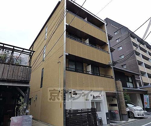 京都府京都市中京区六角通室町西入玉蔵町 4階建 築21年4ヶ月