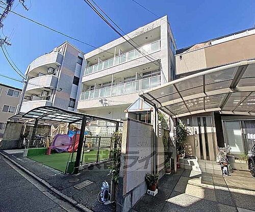 京都府京都市中京区壬生東大竹町 3階建 築32年4ヶ月