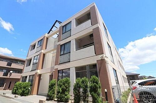 大阪府茨木市蔵垣内３丁目 3階建 築30年10ヶ月