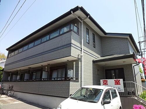 大阪府吹田市山田東４丁目 2階建