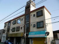 大阪府吹田市長野東 3階建 築41年3ヶ月