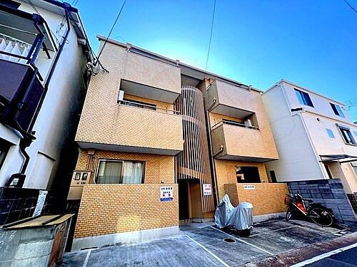 大阪府吹田市南清和園町 3階建 築38年