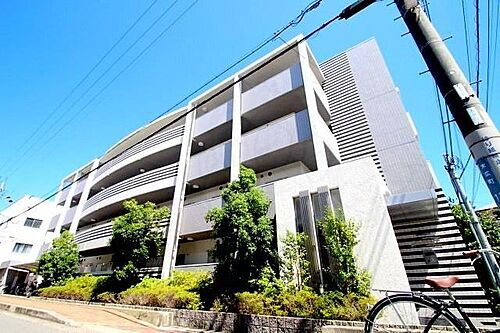 大阪府吹田市末広町 築16年10ヶ月 4階建