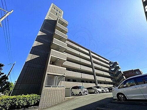 大阪府吹田市上山手町 賃貸マンション