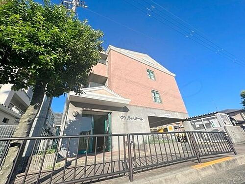 大阪府摂津市庄屋２丁目 築29年2ヶ月 3階建