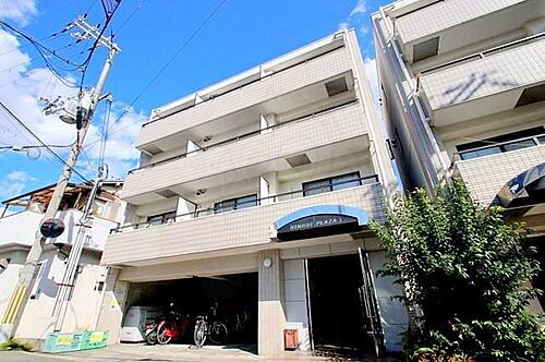 大阪府吹田市日の出町 築32年9ヶ月 4階建